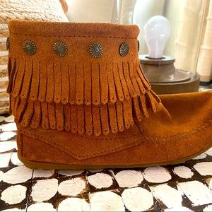 Women’s Minnetonka Moccasins Double Fringe